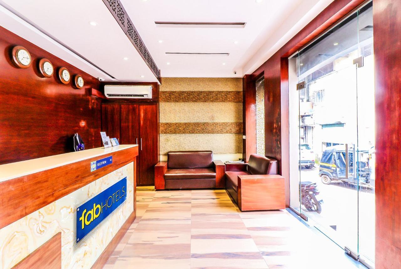 Fabexpress Adlon Andheri East ムンバイ エクステリア 写真